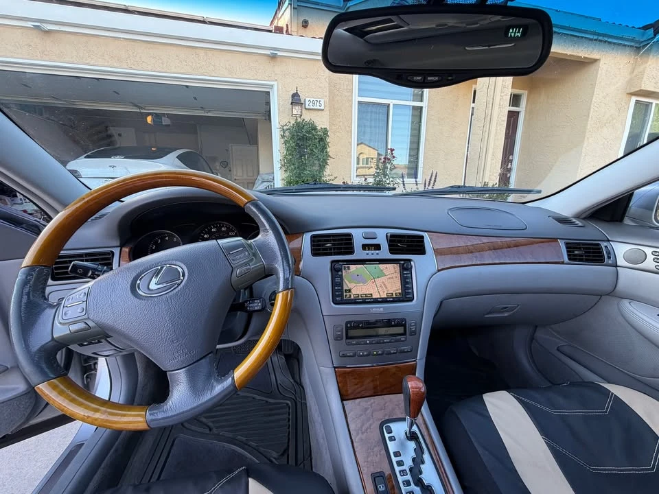 2005 Lexus ES 4th Gen - Image 7 of 11