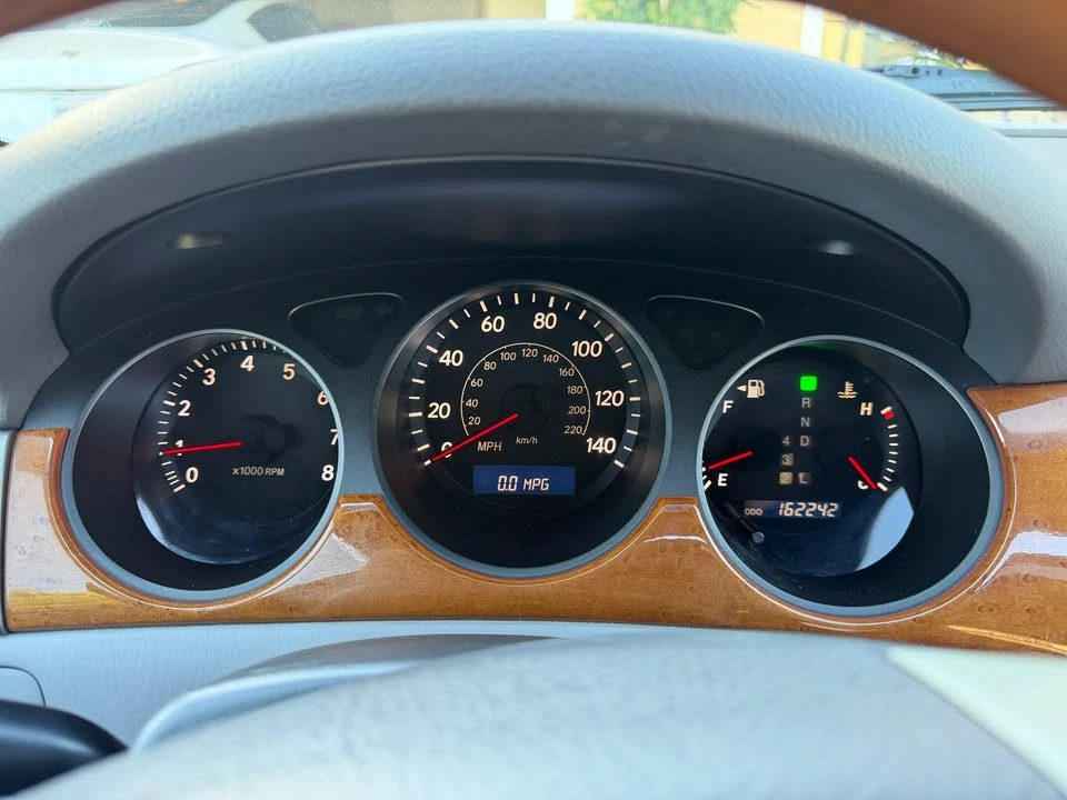 2005 Lexus ES 4th Gen - Image 8 of 11