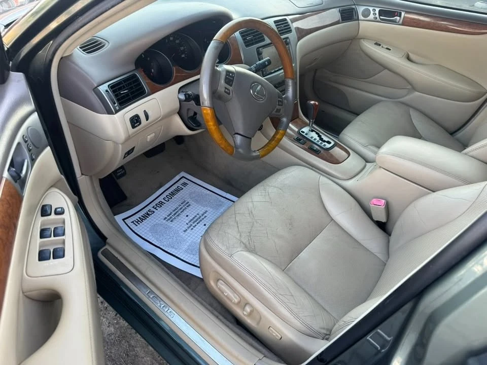 2005 Lexus ES 4th Gen - Image 8 of 19