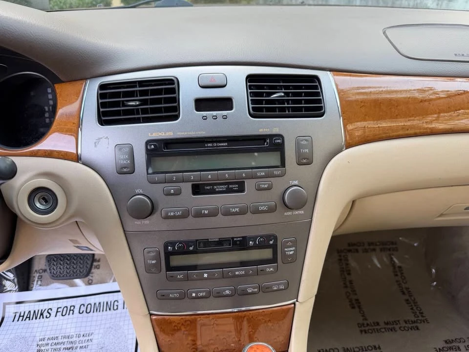 2005 Lexus ES 4th Gen - Image 16 of 20