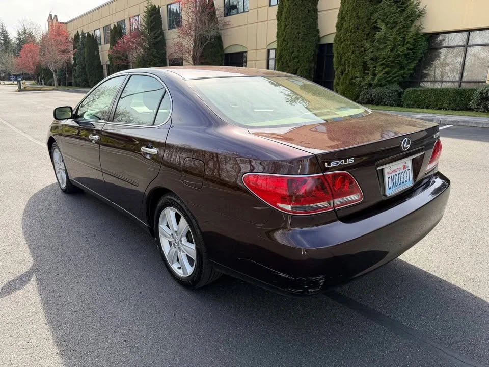 2005 Lexus ES 4th Gen - Image 8 of 20