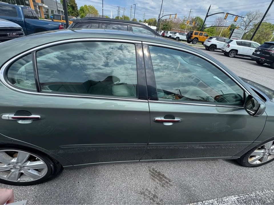 2005 Lexus ES 4th Gen - Image 11 of 15