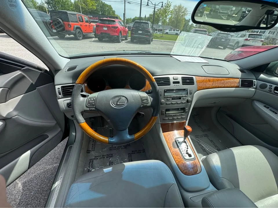 2005 Lexus ES 4th Gen - Image 6 of 15