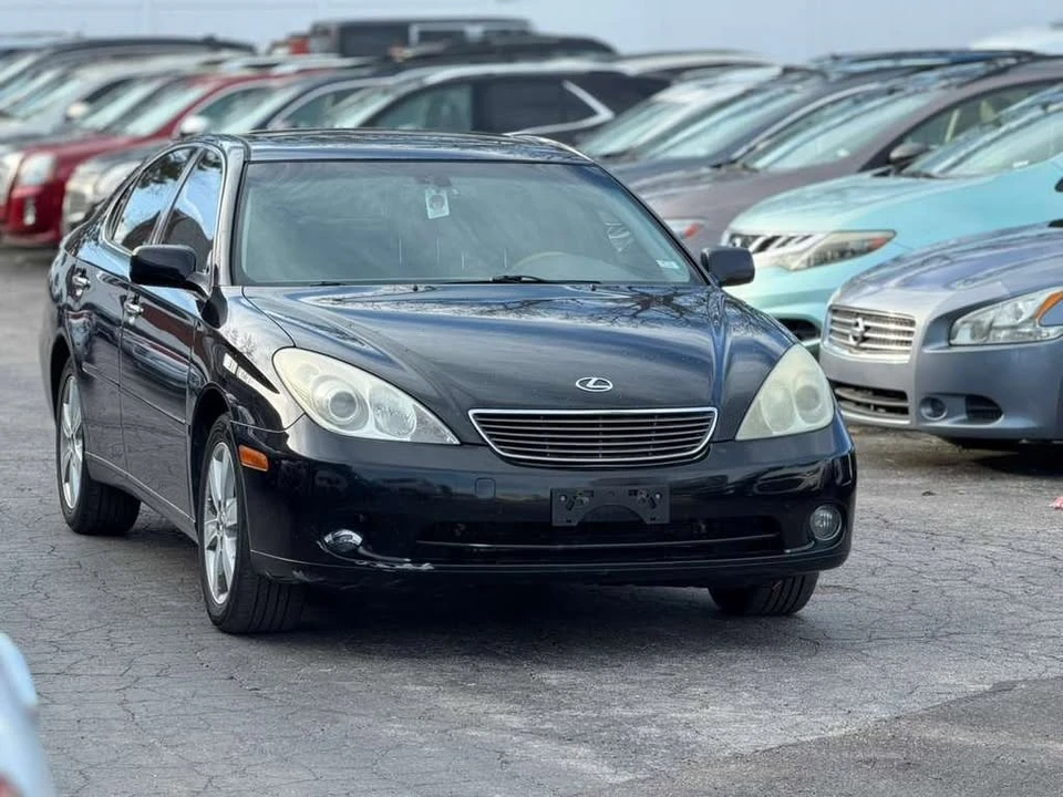 2005 Lexus ES 4th Gen - Image 4 of 10