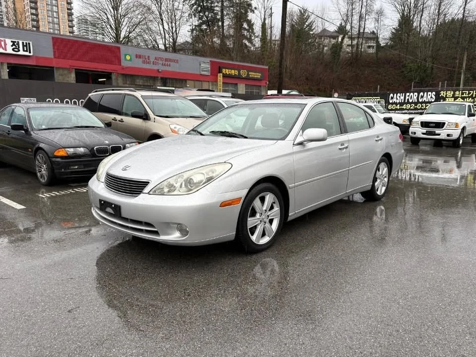 2005 Lexus ES 4th Gen - Image 2 of 19
