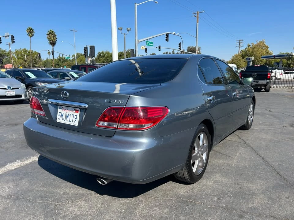 2005 Lexus ES 4th Gen - Image 5 of 20