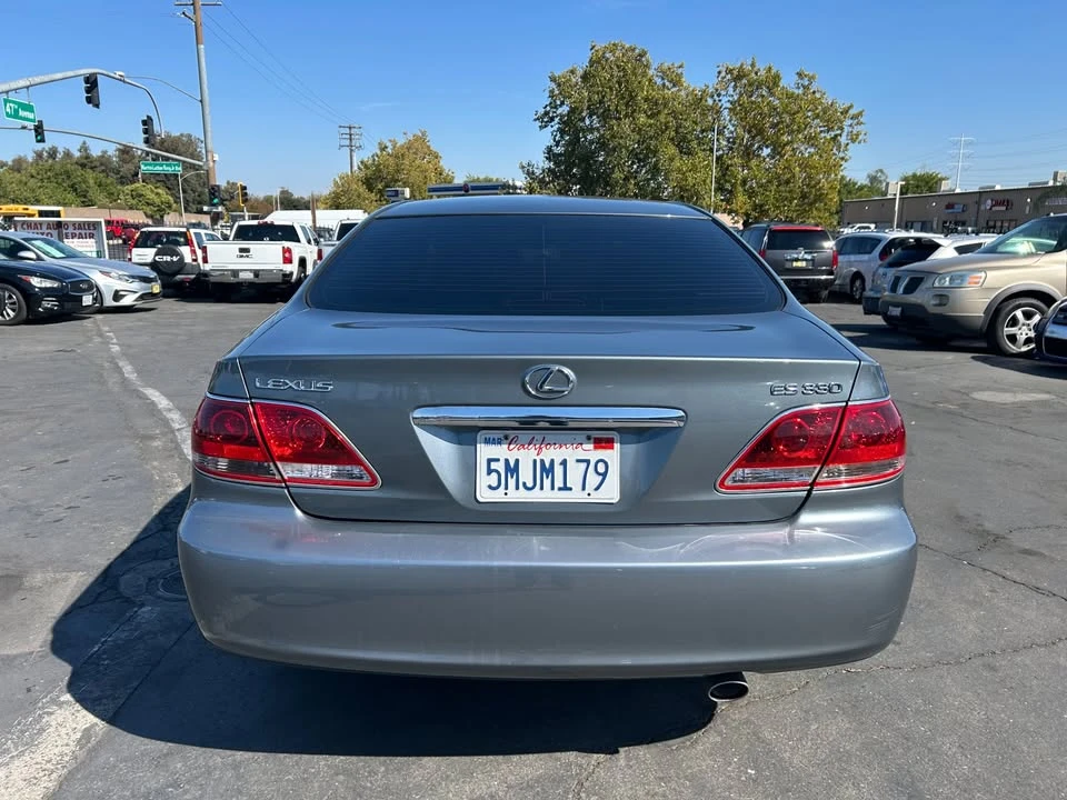 2005 Lexus ES 4th Gen - Image 4 of 20