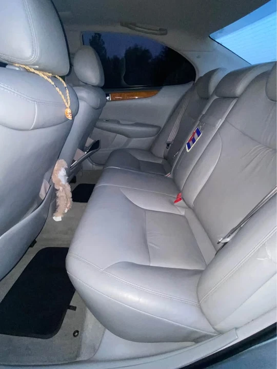 2005 Lexus ES 4th Gen - Image 11 of 16