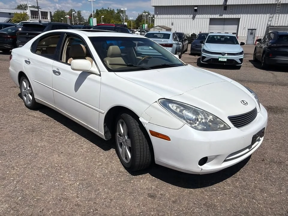 2005 Lexus ES 4th Gen - Image 3 of 20
