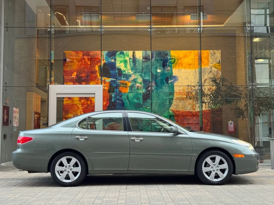 2005 Lexus ES 4th Gen - Image 8 of 20