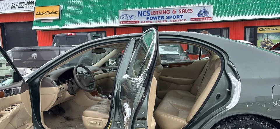 2005 Lexus ES 4th Gen - Image 4 of 10