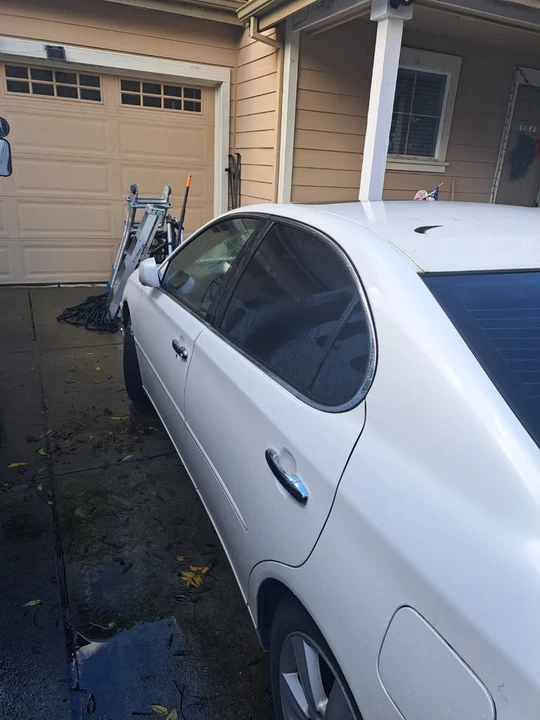 2005 Lexus ES 3rd Gen - Image 2 of 7