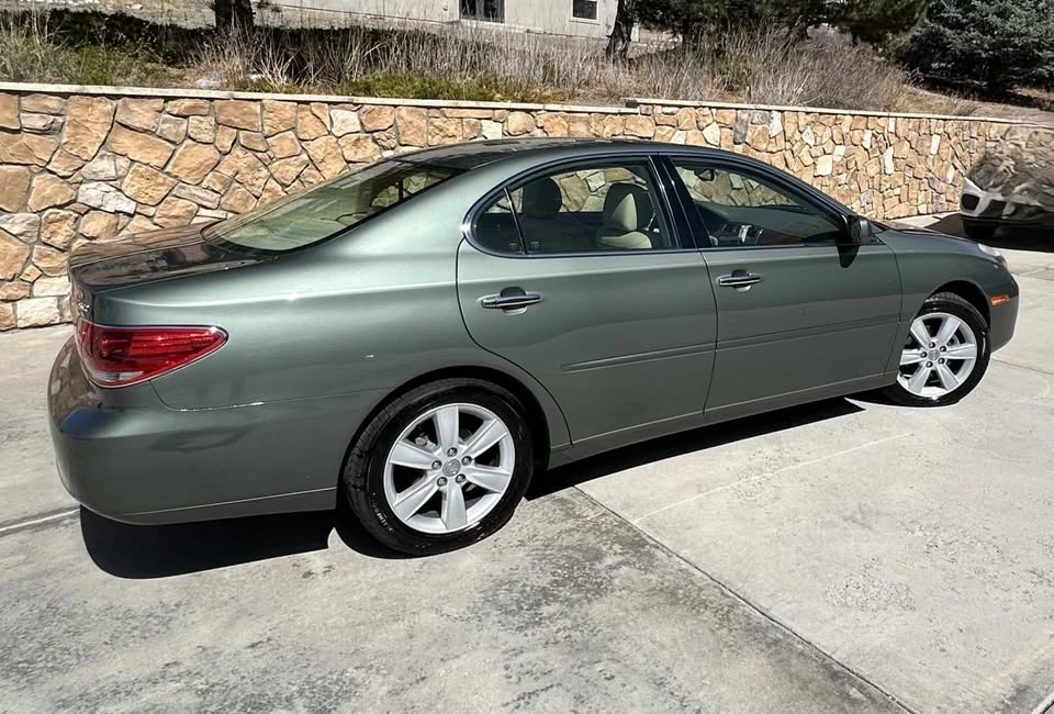 2005 Lexus ES 4th Gen - Image 6 of 13