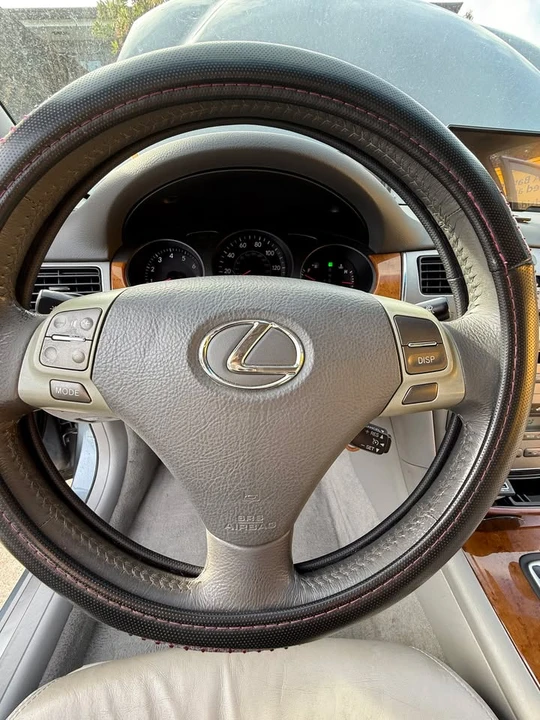 2005 Lexus ES 4th Gen - Image 5 of 15