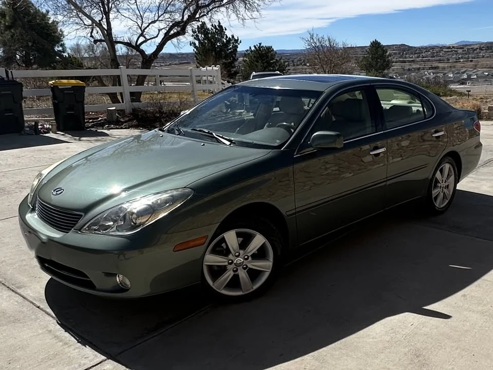 2005 Lexus ES 4th Gen - Image 3 of 13