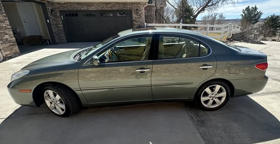 2005 Lexus ES 4th Gen - Image 4 of 13