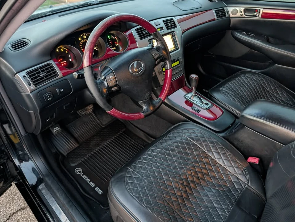 2005 Lexus ES 4th Gen - Image 12 of 17