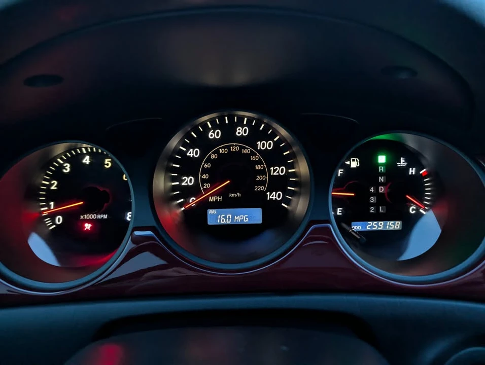 2005 Lexus ES 4th Gen - Image 11 of 17