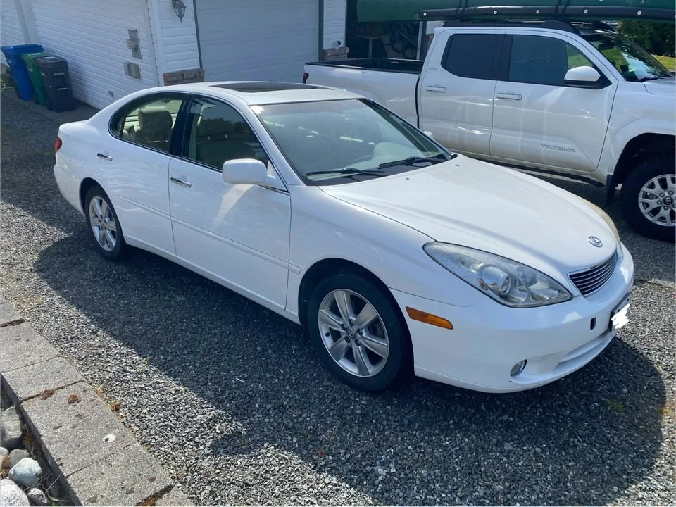 2005 Lexus ES 4th Gen - Image 4 of 11