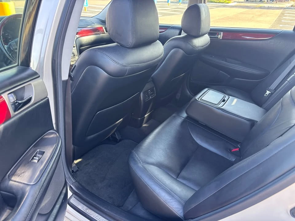 2005 Lexus ES 4th Gen - Image 12 of 17