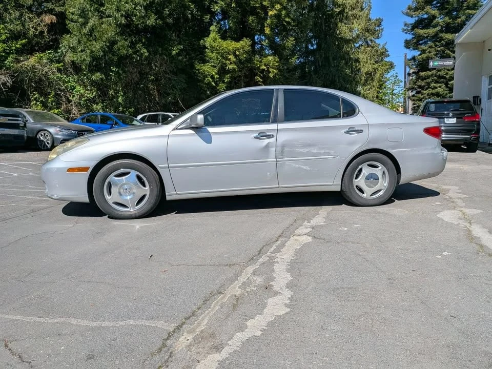 2005 Lexus ES 4th Gen - Image 6 of 15