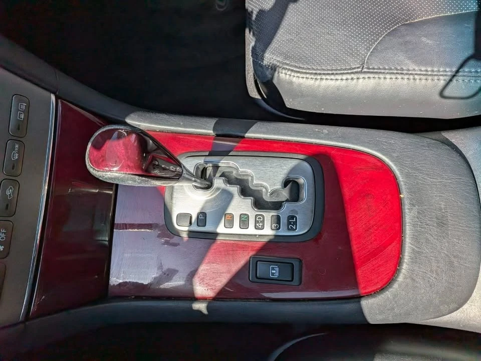 2005 Lexus ES 4th Gen - Image 15 of 15