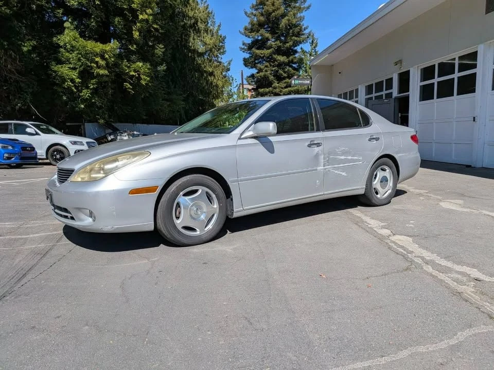 2005 Lexus ES 4th Gen - Image 7 of 15