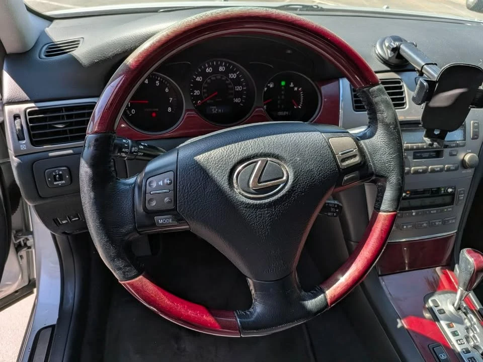 2005 Lexus ES 4th Gen - Image 14 of 15