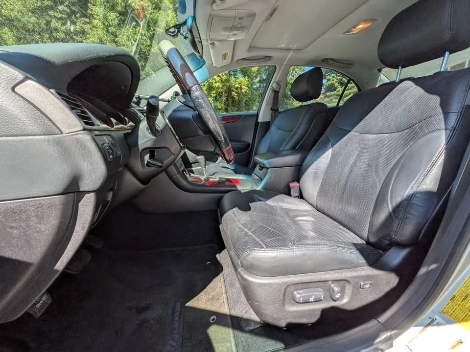 2005 Lexus ES 4th Gen - Image 9 of 15