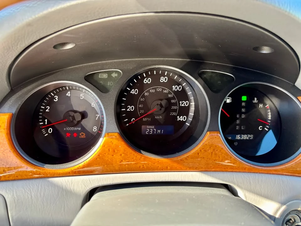 2005 Lexus ES 4th Gen - Image 9 of 20