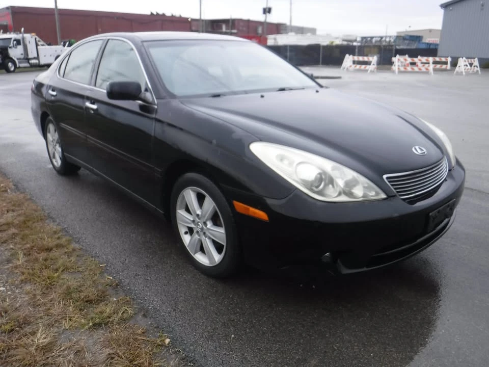 2005 Lexus ES 4th Gen - Image 3 of 14