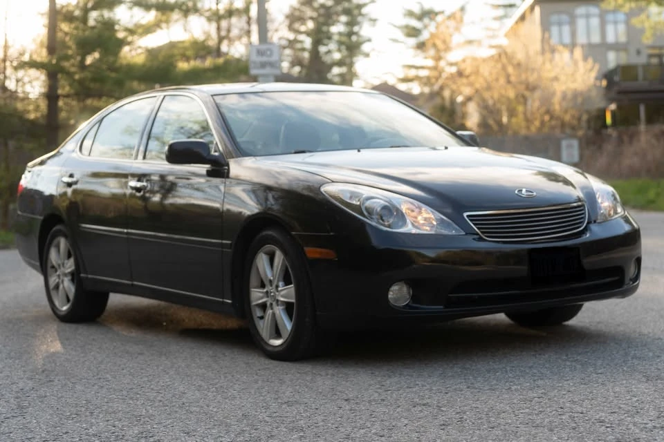 2005 Lexus ES 4th Gen - Image 3 of 8