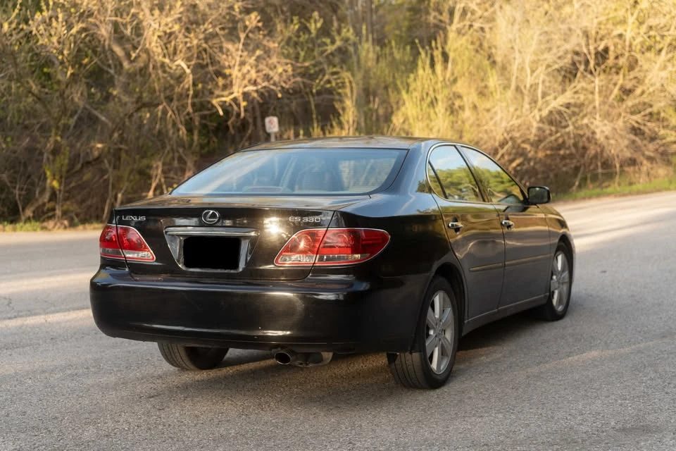 2005 Lexus ES 4th Gen - Image 6 of 8