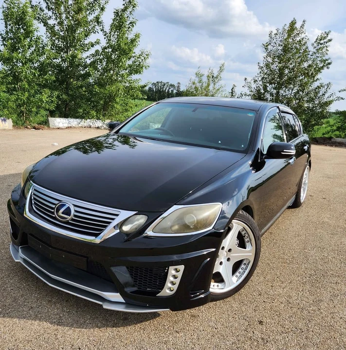 2005 Lexus GS 2nd Gen - Image 4 of 16