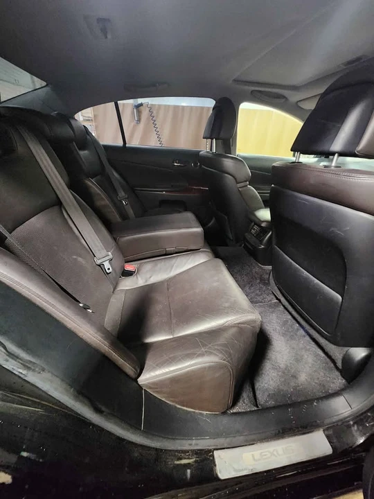 2005 Lexus GS 2nd Gen - Image 3 of 16