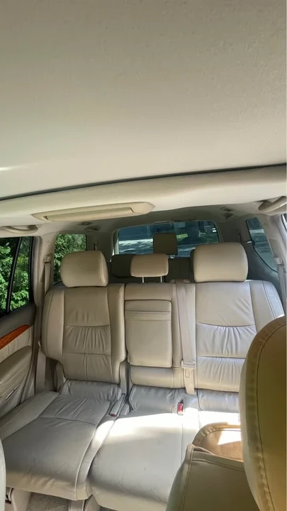 2005 Lexus GX 1st Gen - Image 2 of 7