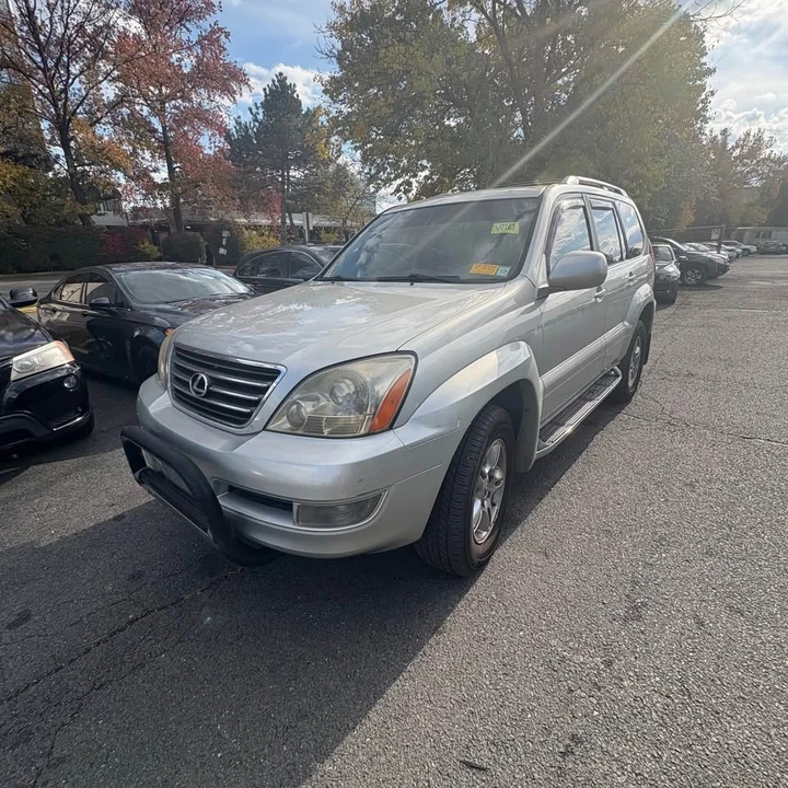 2005 Lexus GX 1st Gen - Image 3 of 7