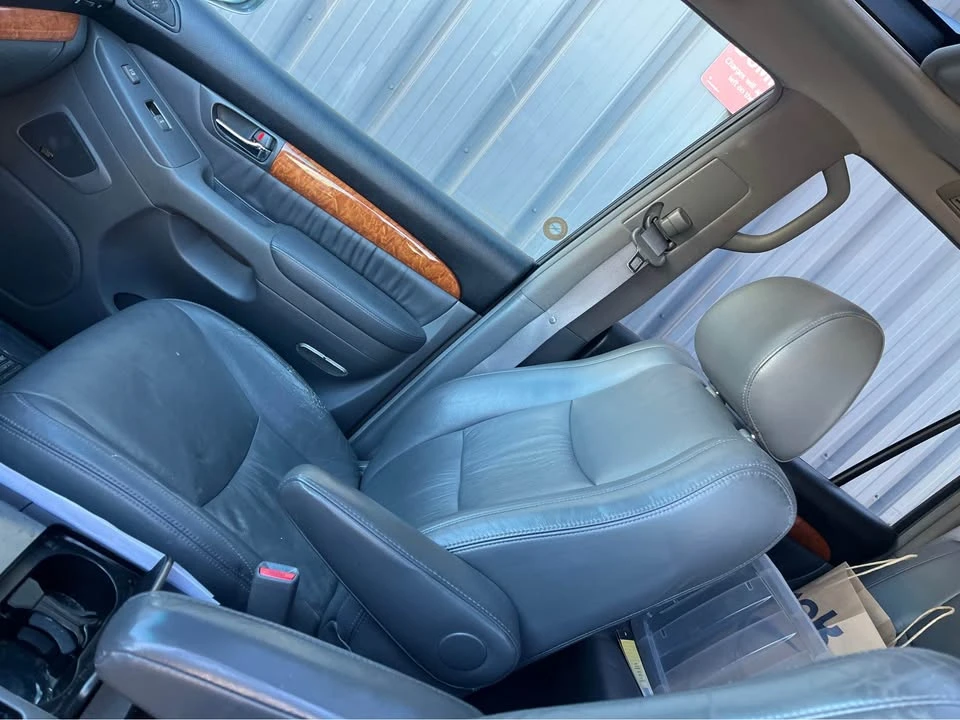 2005 Lexus GX 1st Gen - Image 4 of 5