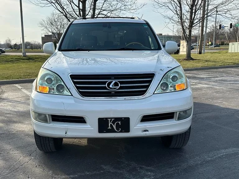 2005 Lexus GX 1st Gen - Image 3 of 16