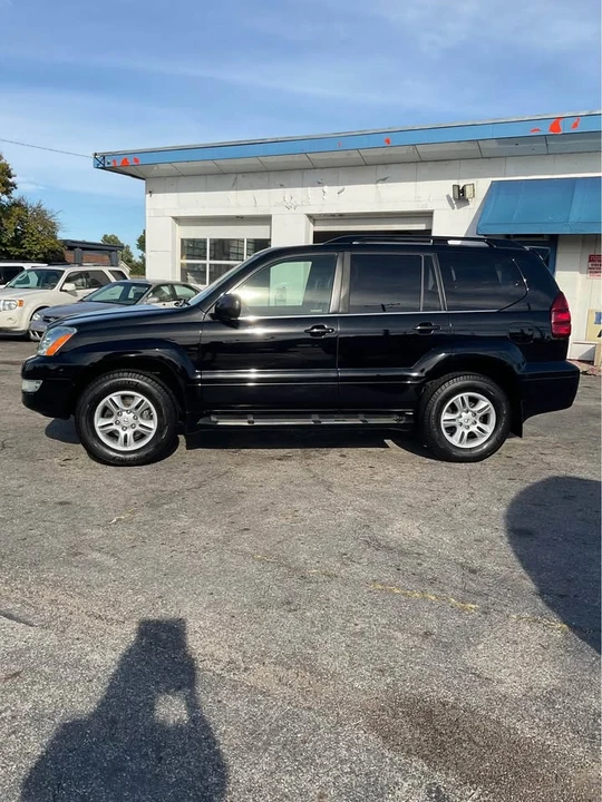 2005 Lexus GX 1st Gen - Image 20 of 20