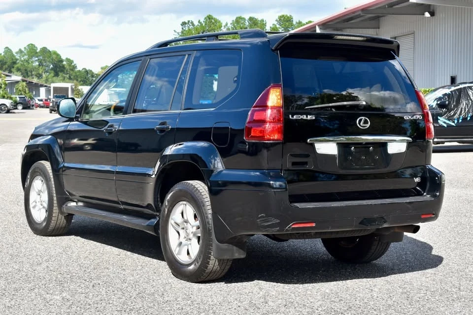 2005 Lexus GX 1st Gen - Image 3 of 20