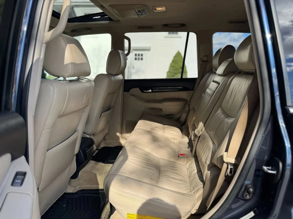 2005 Lexus GX 1st Gen - Image 11 of 19
