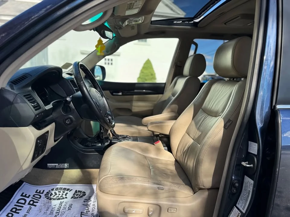 2005 Lexus GX 1st Gen - Image 10 of 19