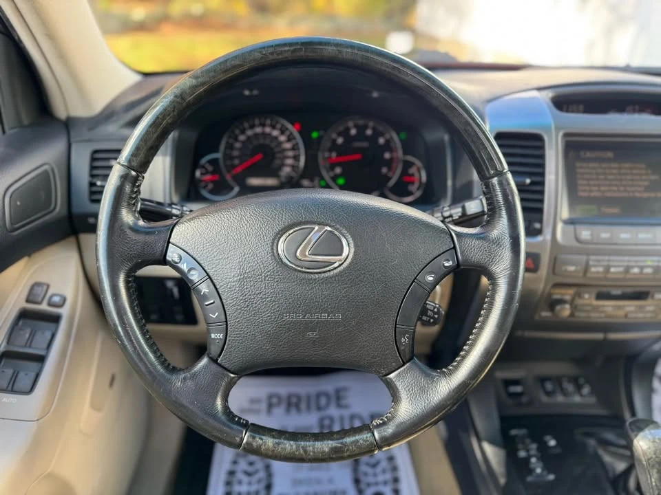 2005 Lexus GX 1st Gen - Image 18 of 19