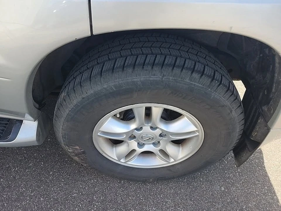 2005 Lexus GX 1st Gen - Image 11 of 11