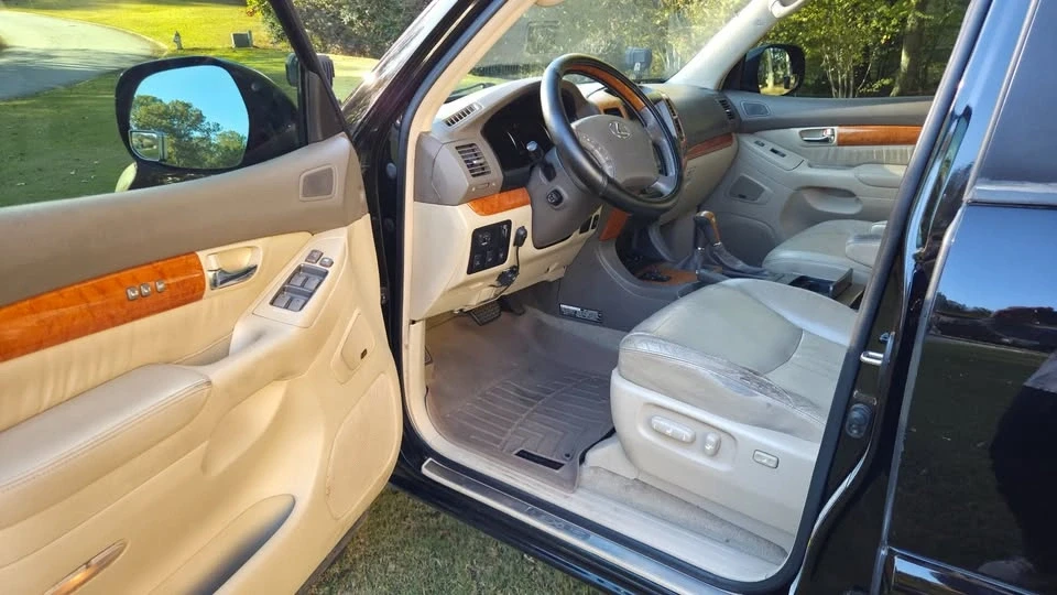 2005 Lexus GX 1st Gen - Image 5 of 20