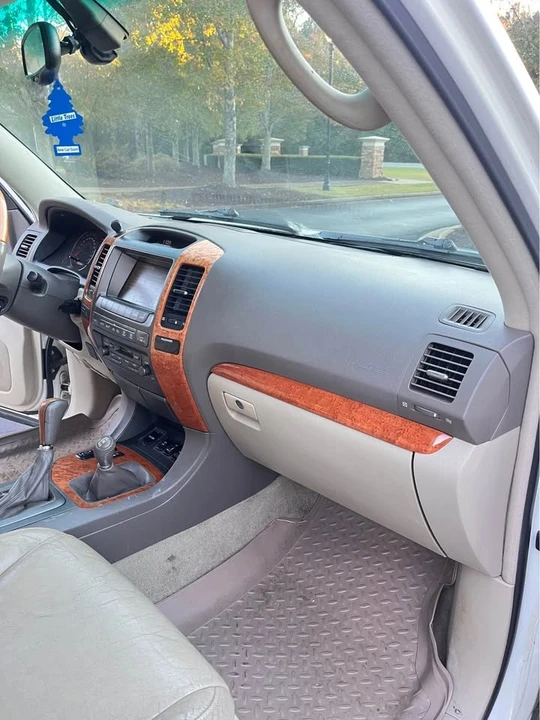 2005 Lexus GX 2nd Gen - Image 12 of 14