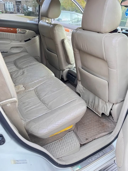 2005 Lexus GX 2nd Gen - Image 11 of 14