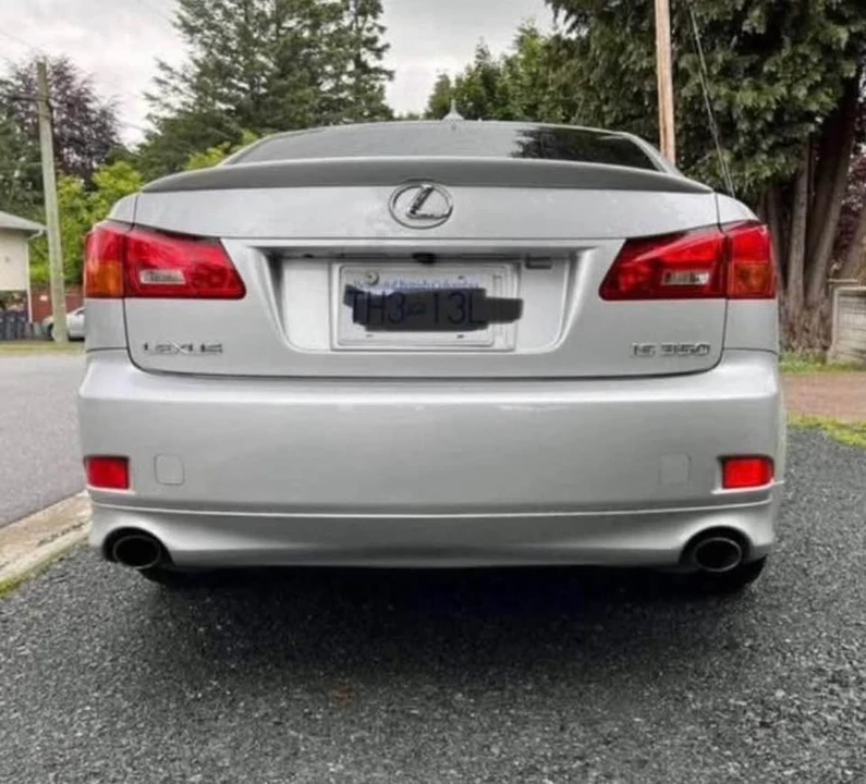 2005 Lexus IS 1st Gen - Image 3 of 7