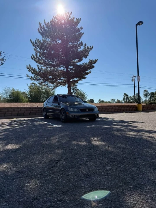 2005 Lexus IS 1st Gen - Image 4 of 8